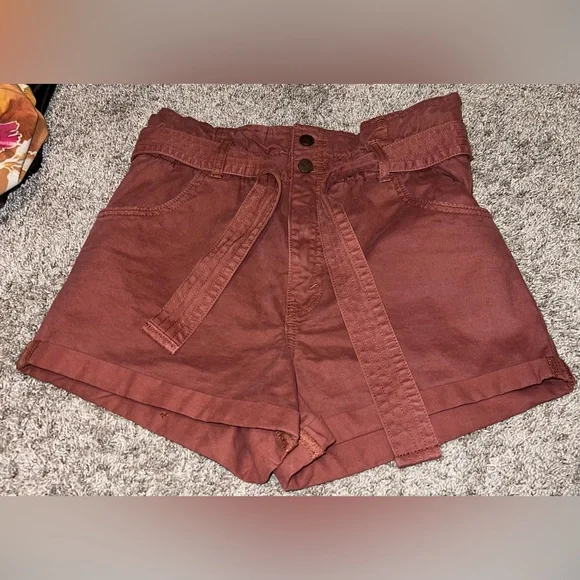Abercrombie & Fitch Belted Twill High Rise Paperbag Shorts Rust Size Small